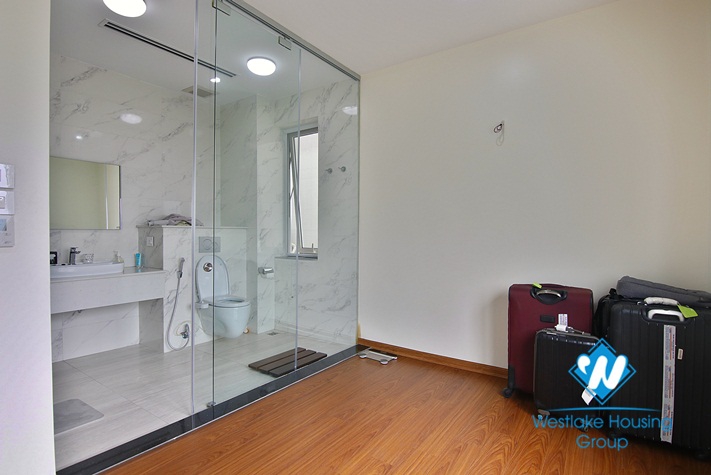  Massive ambassador corner villa for rent in Vinhomes Riverside - Long Bien